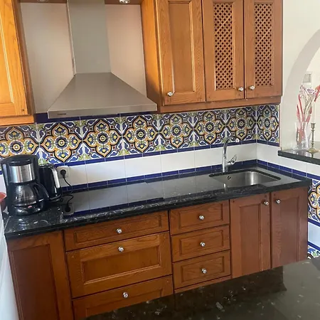 Apartment Cozy One Bedroom, Big Balcony, Pool Area - Yamasol